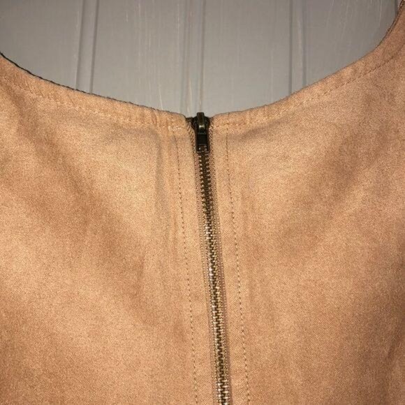 NWT Sleeveless Tan Suede Dress With Lace Overlay & Laser-Cut Hem - Picture 6 of 8